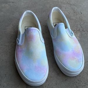 VANS Slip Ons NEW Size 7